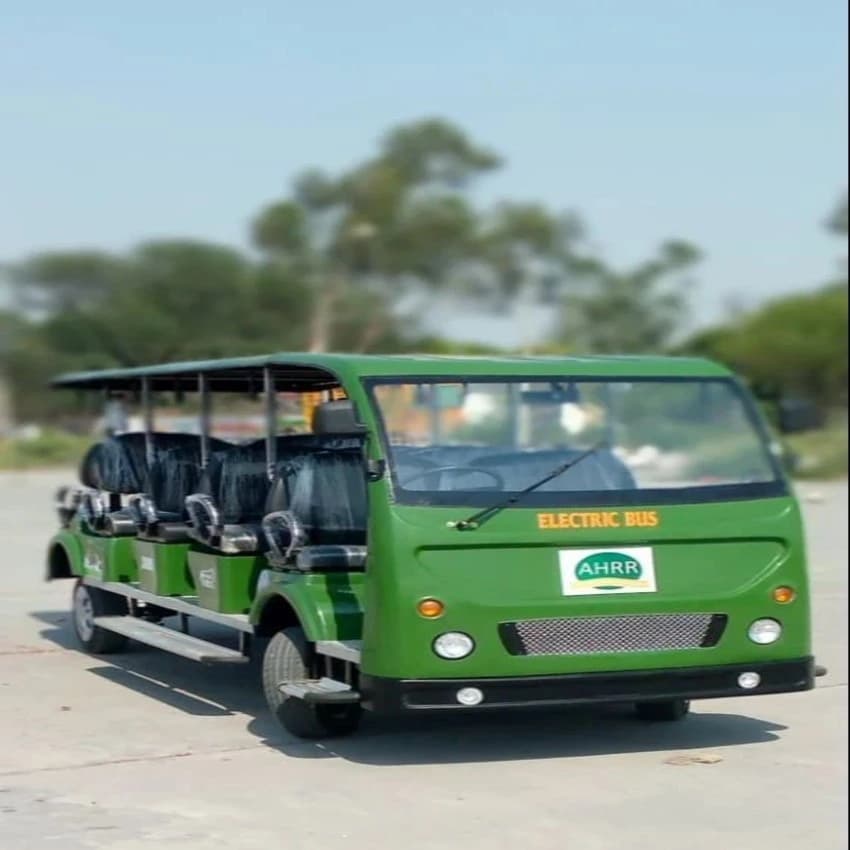 Republic 12 Seater Electric Closed Bus