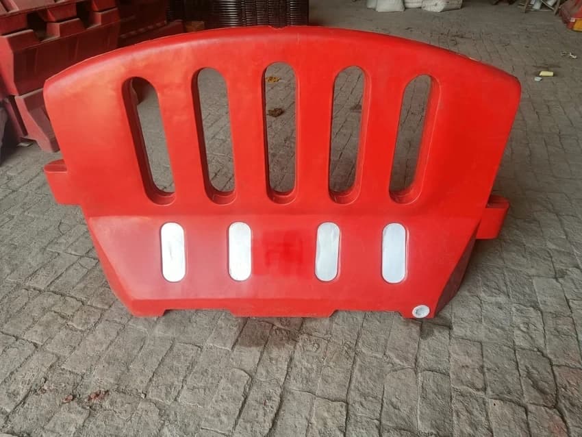 Plastic Heavy Duty Traffic Barrier