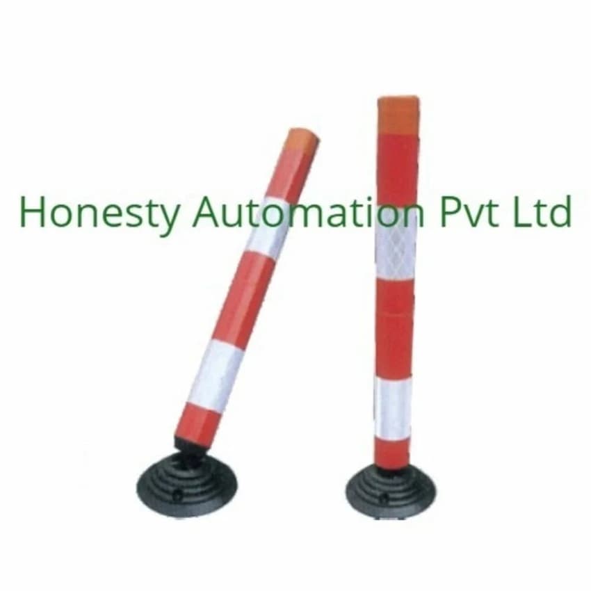 Plastic Reboundable Bollard, For Traffic Control, Height: 3ft