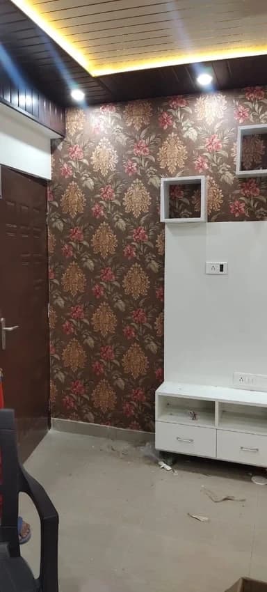 Royal Pattern Non-Woven High Design Decorative Wallpaper