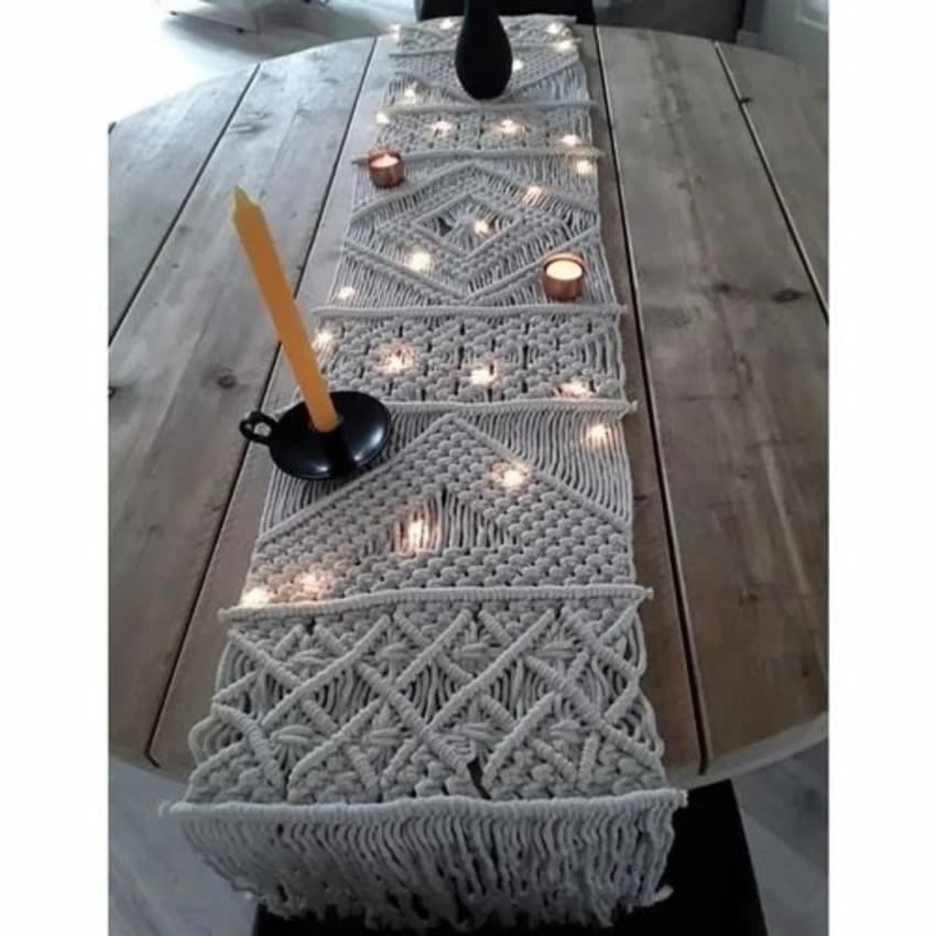 White Checked Macrame lace tangle Table Cloths