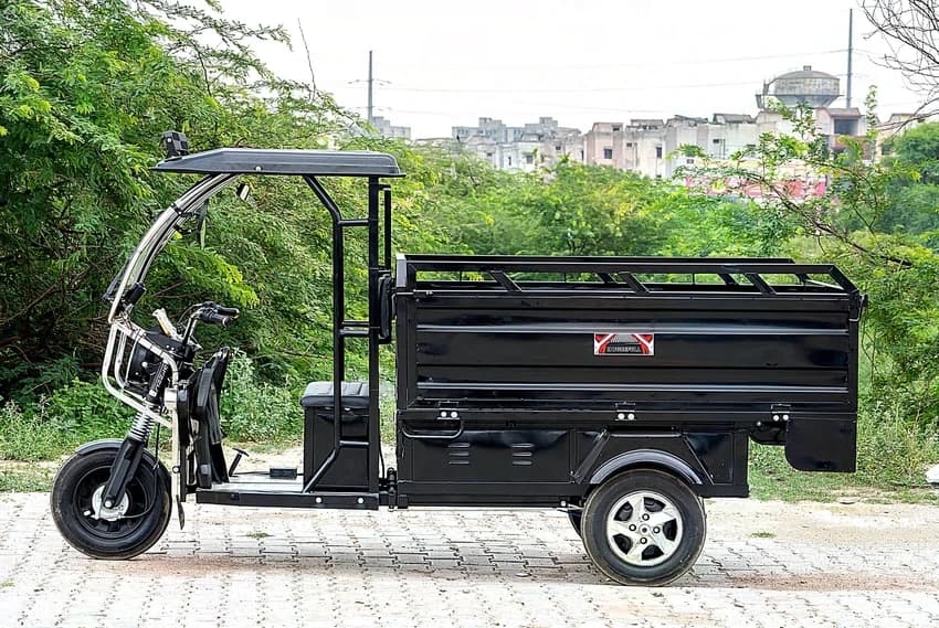 500 Kg E Rickshaw Loader - Open Deck, Lithium-ion Battery, Drum Brake Motor (1000 W)