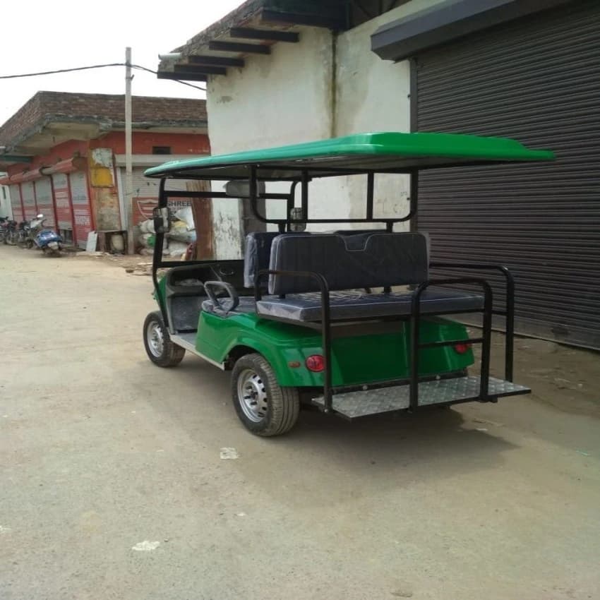 4 Seater Green Electric Golf Cart, 120 Km