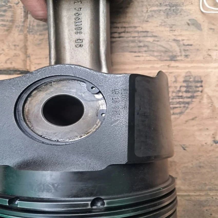 4398149 Cummins Piston