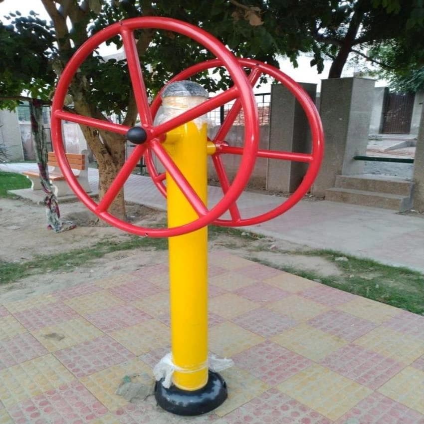 Mild Steel Shoulder Wheel, Two, Model Name/Number: Outdoor Gym