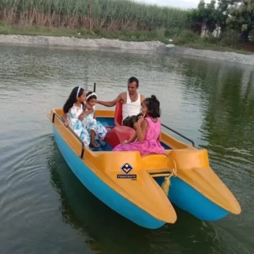 Frp Paddle Boat 4 Seater